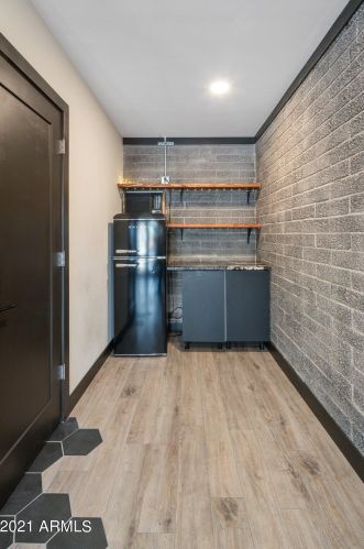 1413 Edgemont Ave, Phoenix AZ 85035-1809 exterior