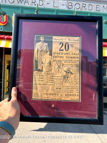 704 Cookman Ave, Tinton Falls NJ  07712-7008 exterior