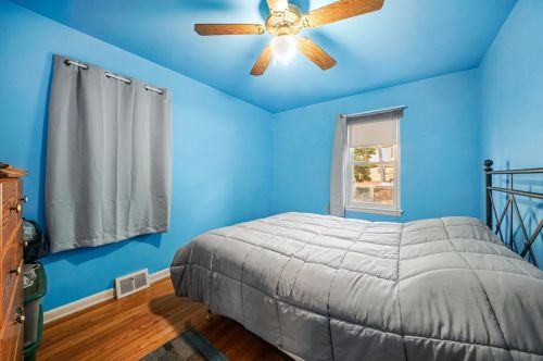 2936 Oak Park Ave, Forest View IL 60402-3028 exterior