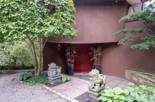 11 Chiltern Hill Dr, Worcester, MA 01602-1414