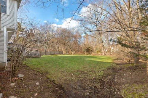 84 Leavitt St, Hingham MA 02043-2973 exterior