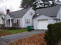 165 Christina St, Newton, MA 02461-1915
