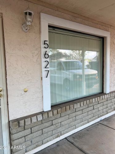 5627 44th Pl, Phoenix AZ  85040-4023 exterior