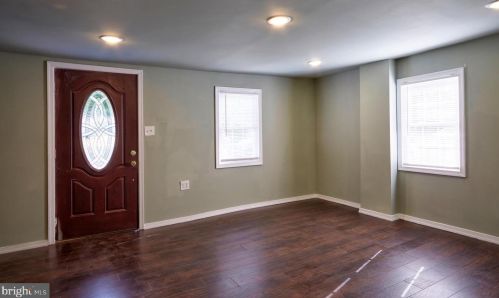 1875 Asbury Ave, West Deptford NJ  08096-4311 exterior