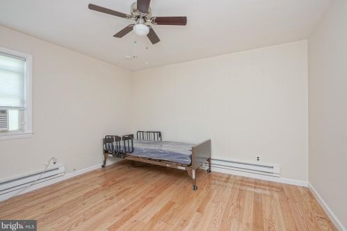 409 Mantua Ave, West Deptford NJ 08066-1277 exterior