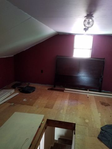 2539 Ratliff Crk, Pikeville KY  41501-2136 exterior