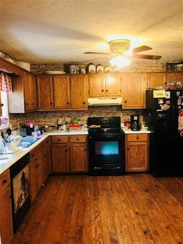 3723 Lick Branch Rd, Glasgow KY  42141-9492 exterior