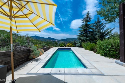 8772 Daybreaker Dr, Park City UT 84098-5881 exterior