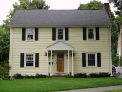 349 Auburndale Ave, Newton, MA 02466-1213