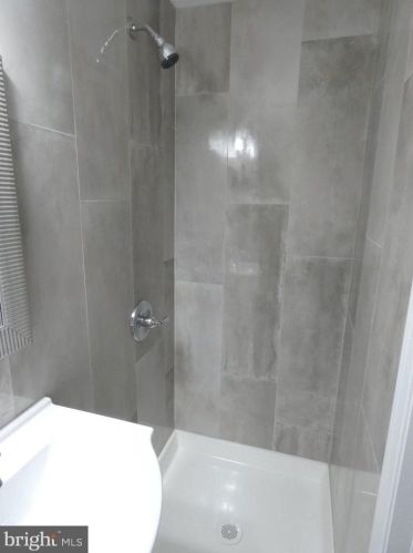 1920 Godfrey Ave, Philadelphia PA  19141-1302 exterior