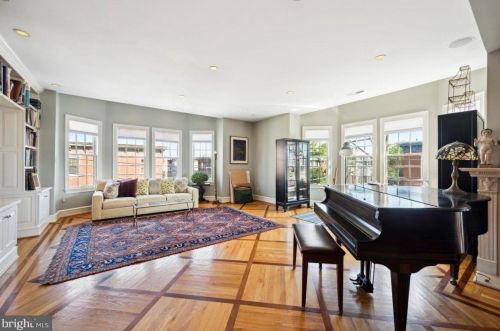 624 6th St, Philadelphia PA  19147-2129 exterior