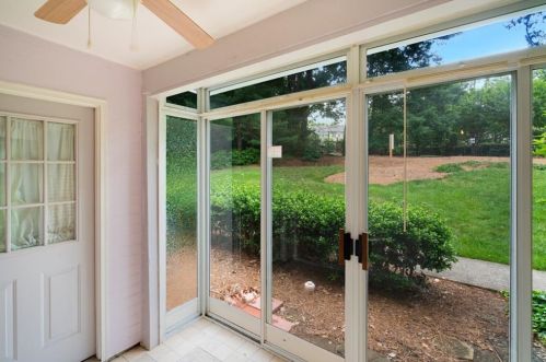 1258 Ky Lk Dr, Atlanta GA 30319-4143 exterior