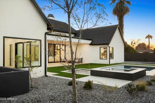 222 Belmont Ave, Phoenix AZ  85021-7229 exterior