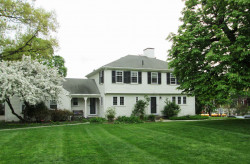 260 Concord St, Newton, MA 02462-1315