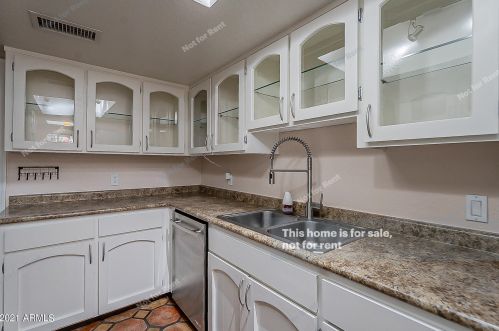 2823 42nd Way, Phoenix, AZ 85008-1431