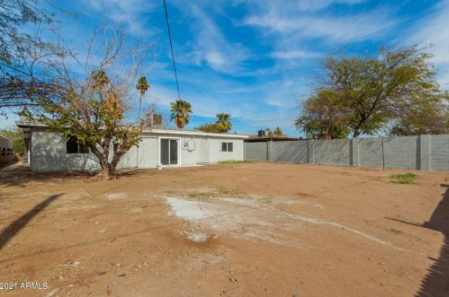 3961 Culver St, Phoenix AZ 85009-3136 exterior