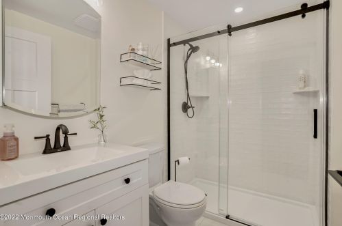 218 Chandler Rd, Jackson Twp NJ  08527-4339 exterior