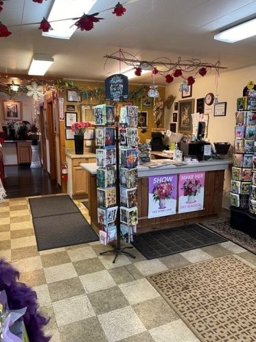 506 Elm St, West Bridgewater MA 02379-1122 exterior