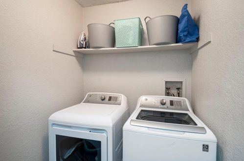 510 Country Vw Ln, Garland TX 75043-5614 exterior