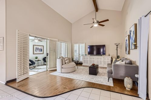 2916 Altadena Ave, Phoenix AZ 85029-3403 exterior