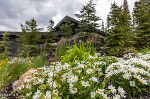 143 White Pne Cyn Rd, Park City UT 84060-6505 exterior