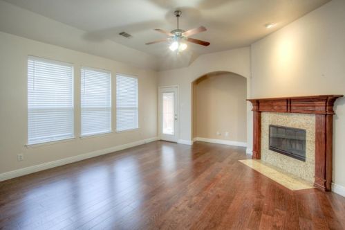 2226 River Canyon Ln, Garland TX  75041-2180 exterior