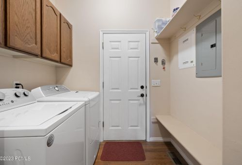 1729 Silver Spg, Park City UT 84098-6033 exterior