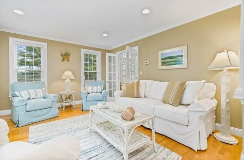 91 Maple Spg Rd, Wareham MA 02571-1202 exterior