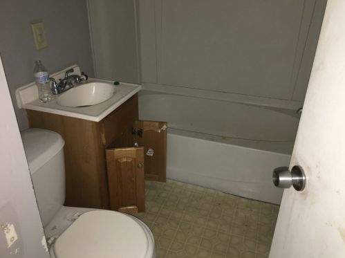 11 Daisy St, Lawrence MA 01841-3035 exterior