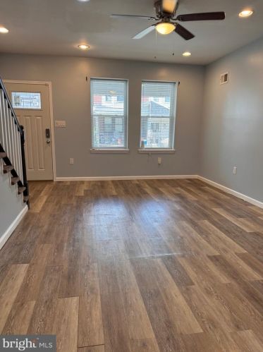 6212 Hazel Ave, Philadelphia PA  19143-2226 exterior