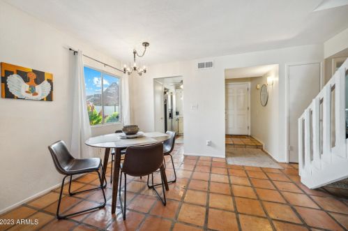 1157 Belmont Ave, Phoenix AZ  85020-4162 exterior