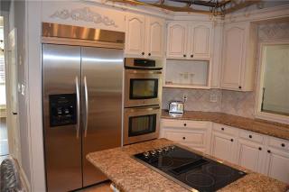 5129 Fairglen Dr, Plano TX  75093-4926 exterior