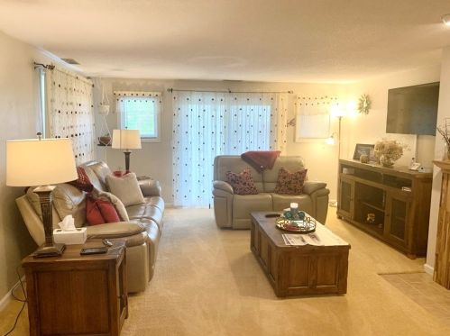 1810 Highland Ave, Fall River, MA 02720-4330