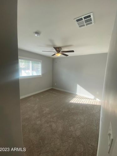 2221 27th St, Phoenix AZ 85008-4924 exterior