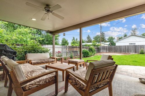 1004 Stanford Pl, Englewood CO 80111-1220 exterior