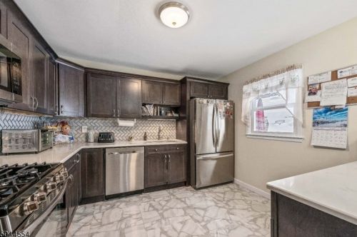 12 Panorama Dr, Wantage NJ 07461-4757 exterior