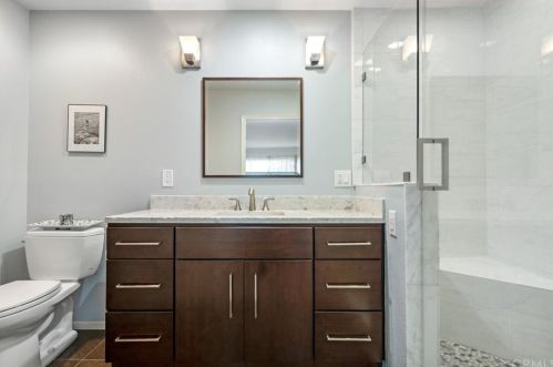 4042 Glenwood St, Irvine CA 92604-2223 exterior