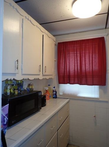 30 St, Worcester MA 01604-4413 exterior