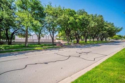 3333 Darcy St, Fort Worth TX 76107-2722 exterior