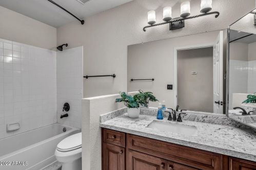 13036 46 St, Phoenix AZ 85044-4019 exterior