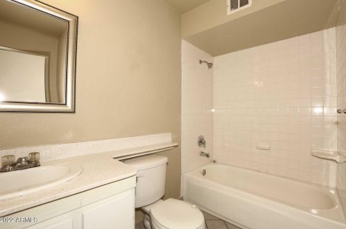 3763 Crocus Dr, Phoenix AZ 85032-5420 exterior