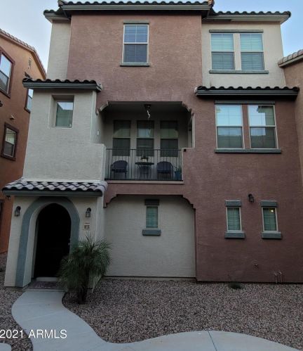 1836 77th Gln, Phoenix, AZ 85035-5056