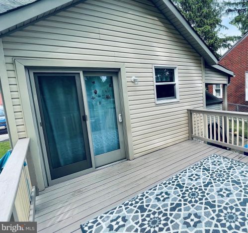 512 Pennsylvania Ave, West Deptford NJ 08063-1224 exterior