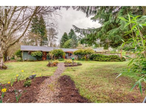 845 Morgan Ln, Mcminnville OR  97128-8900 exterior