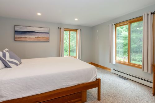 155 Great Nck Rd, Wareham MA 02571-2426 exterior