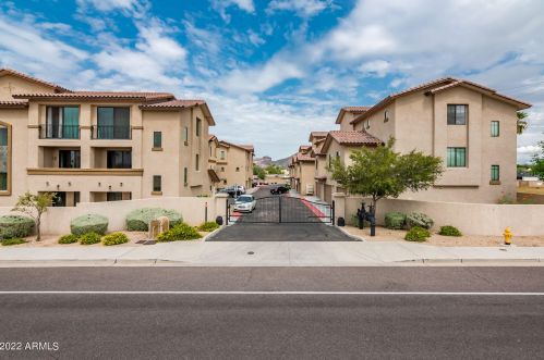 2315 52nd St, Phoenix AZ 85008-2657 exterior