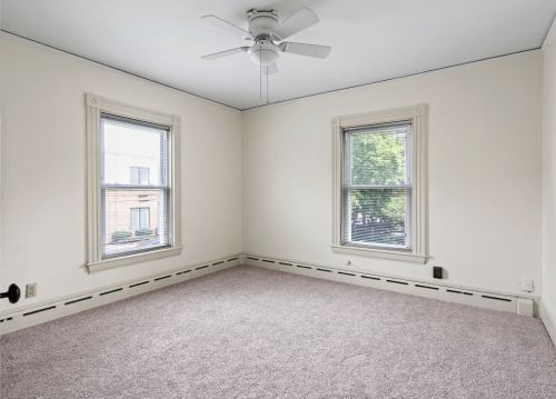 323 Nevada St, Newton MA 02460-1466 exterior