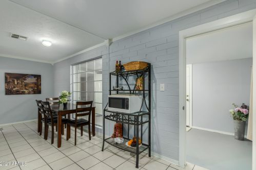 4916 Amelia Ave, Phoenix AZ  85031-2711 exterior