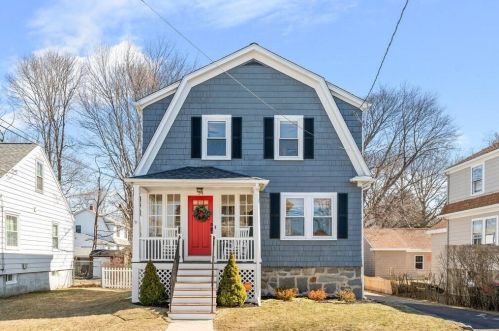 34 Winthrop St, Milton, MA 02186-1508