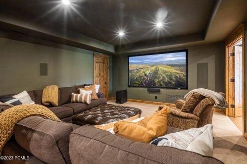 2727 Westview Trl, Park City UT 84098-6342 exterior